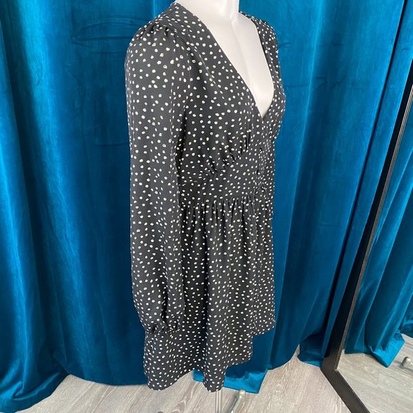 Wild Honey Long Sleeve Spot Me Mini Dress in Black - Picture 4 of 10